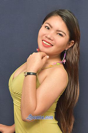 182256 - Laila Age: 33 - Philippines