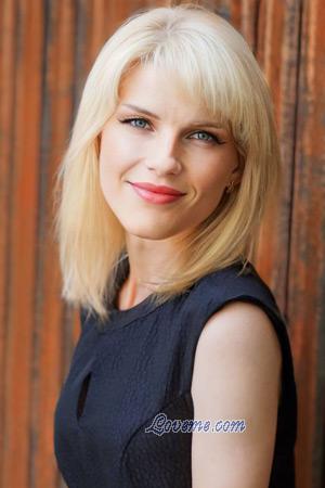 219454 - Alyona Age: 35 - Ukraine